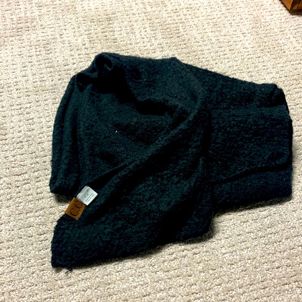 CC scarf